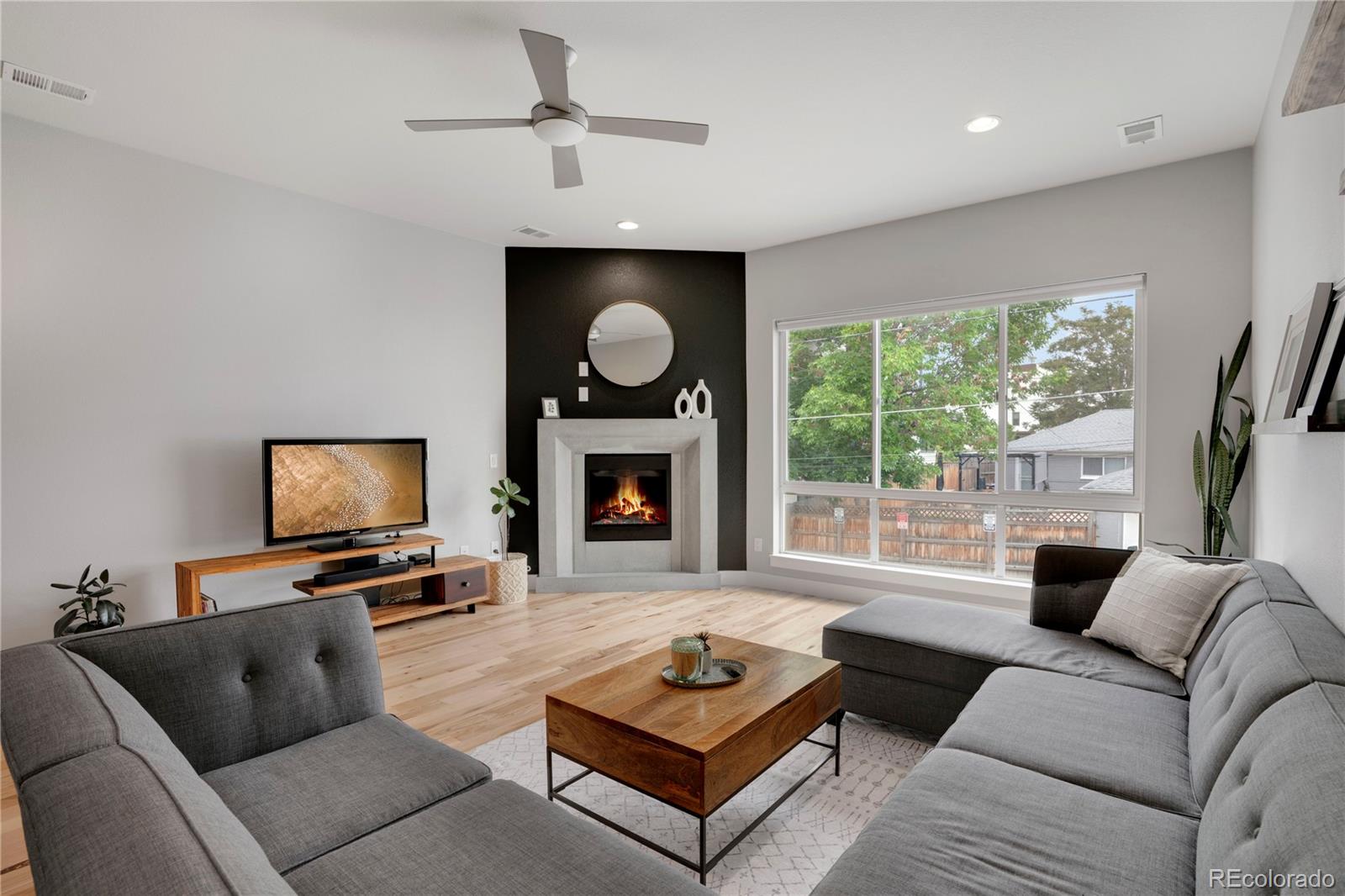 MLS Image #5 for 1921  hooker street,denver, Colorado