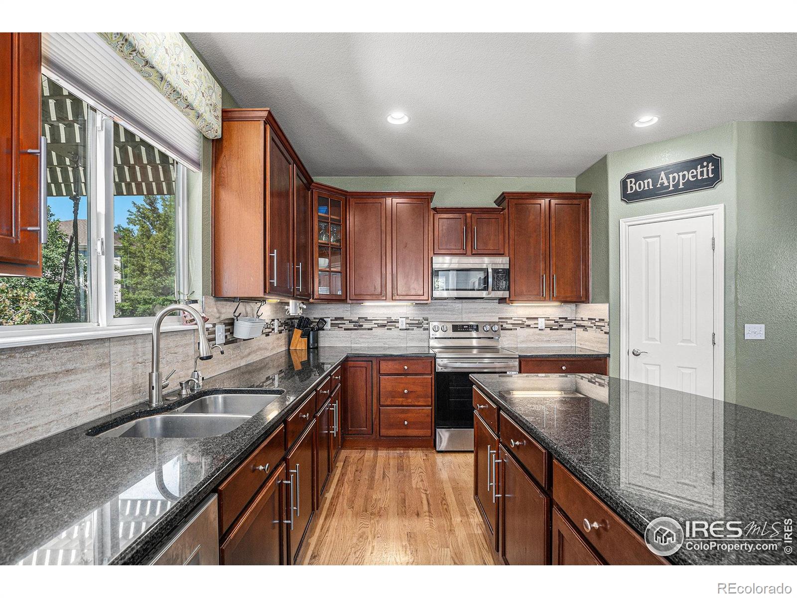MLS Image #9 for 15562 e 109th avenue,commerce city, Colorado
