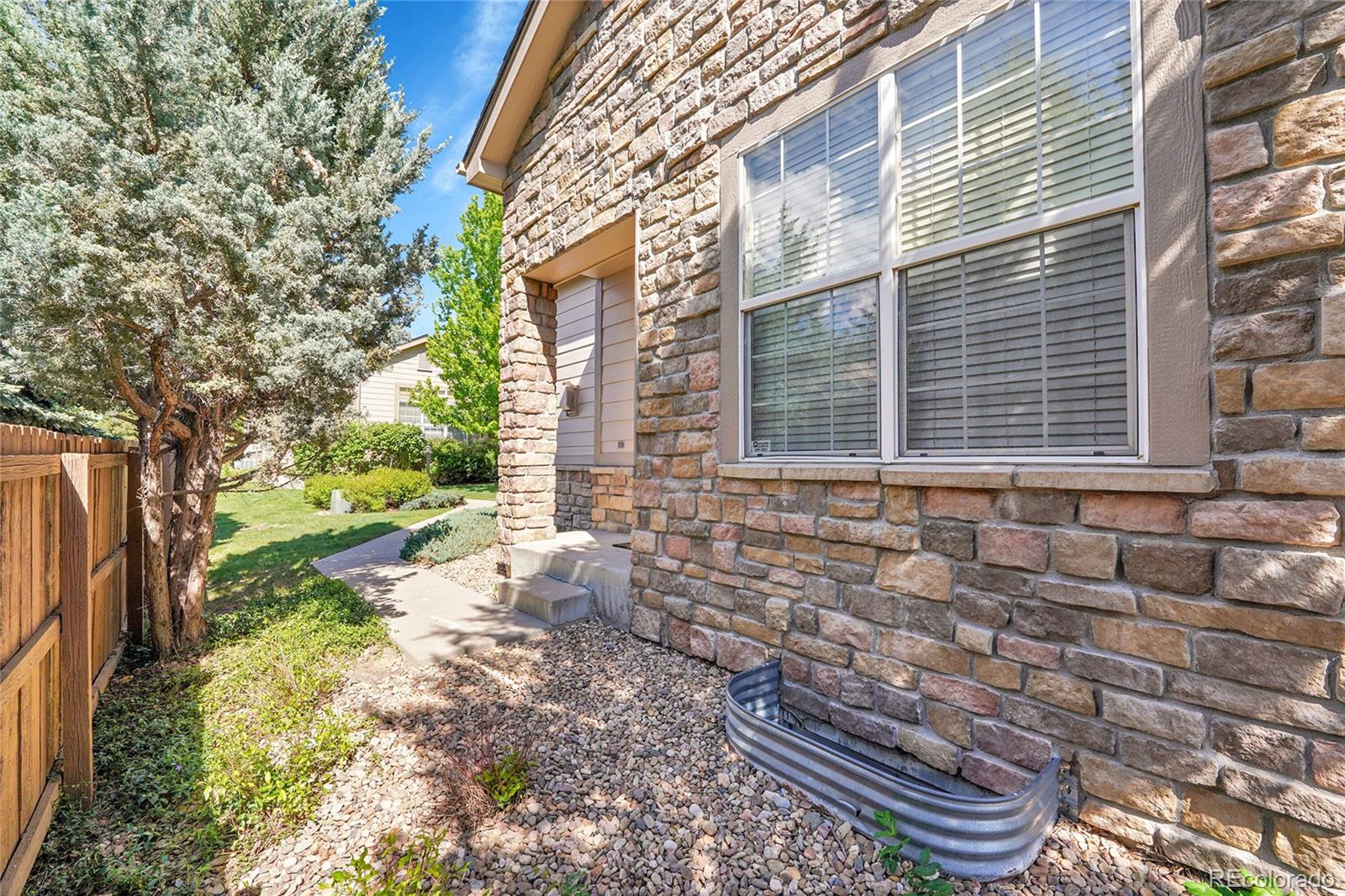 MLS Image #5 for 14333 e napa place,aurora, Colorado