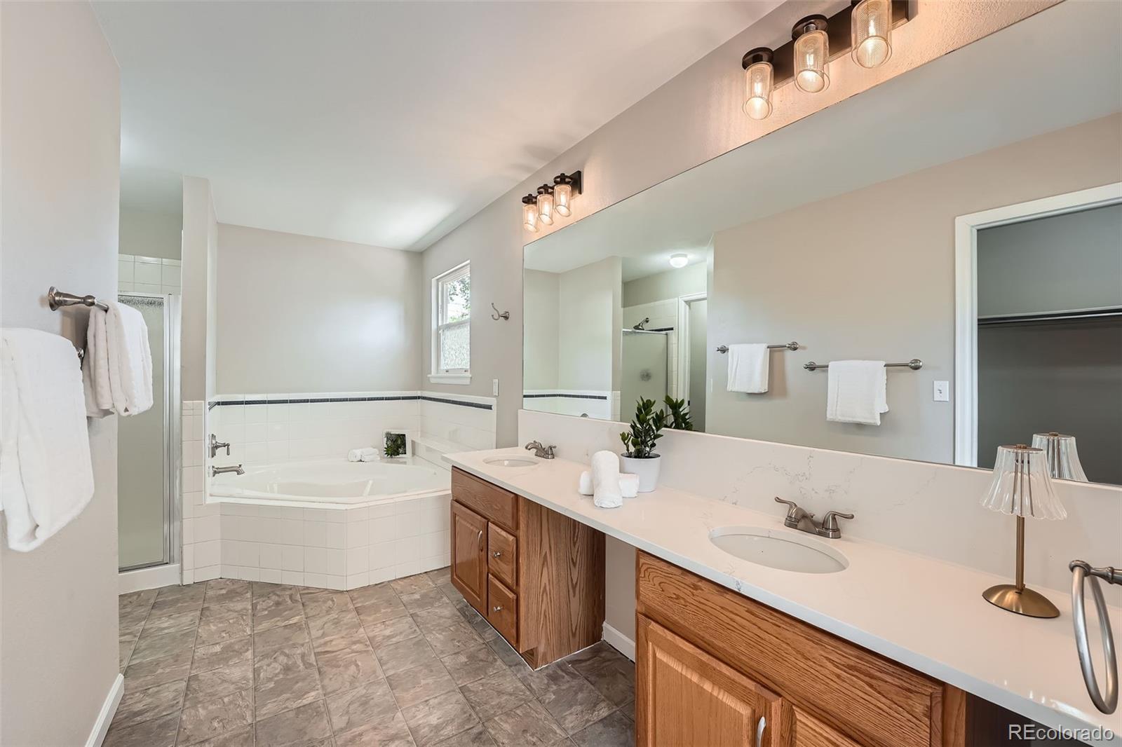 MLS Image #16 for 1367  teller street,lakewood, Colorado