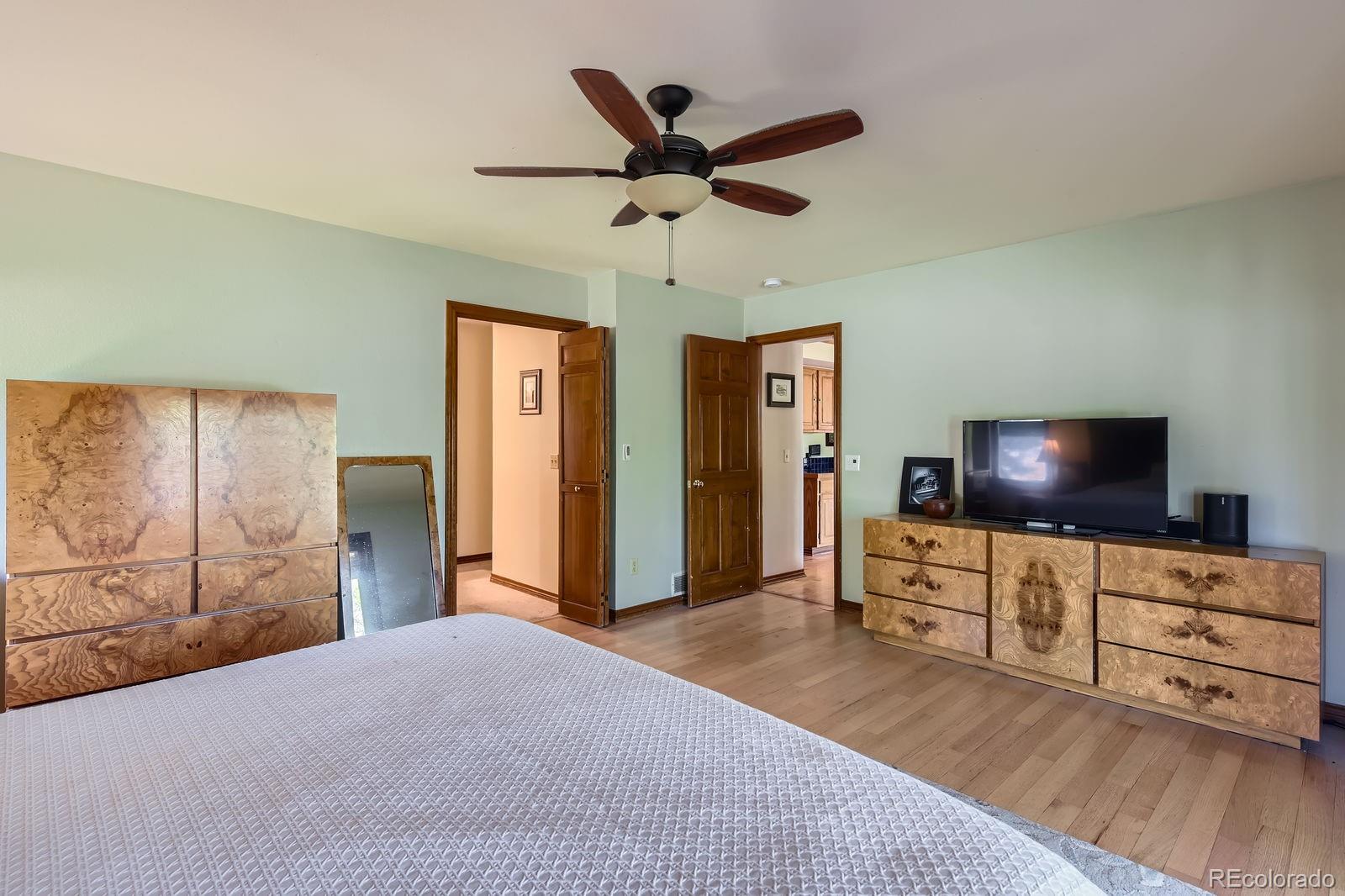 MLS Image #13 for 6663 s prescott way,littleton, Colorado