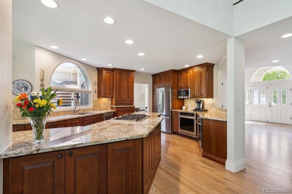 MLS Image #10 for 5331 s geneva way,englewood, Colorado