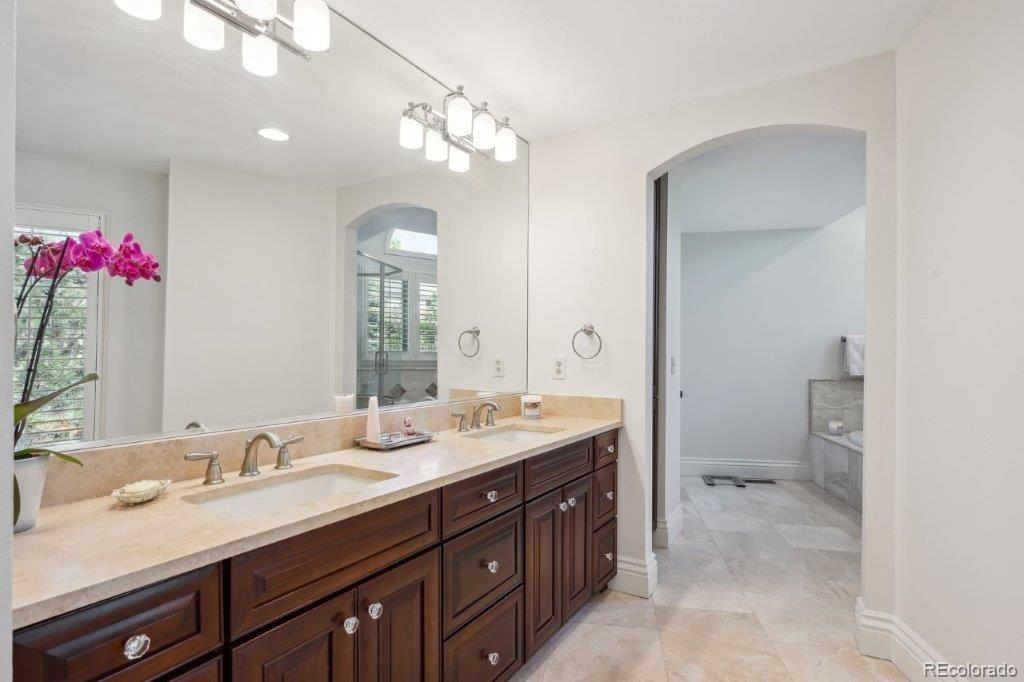 MLS Image #25 for 5331 s geneva way,englewood, Colorado