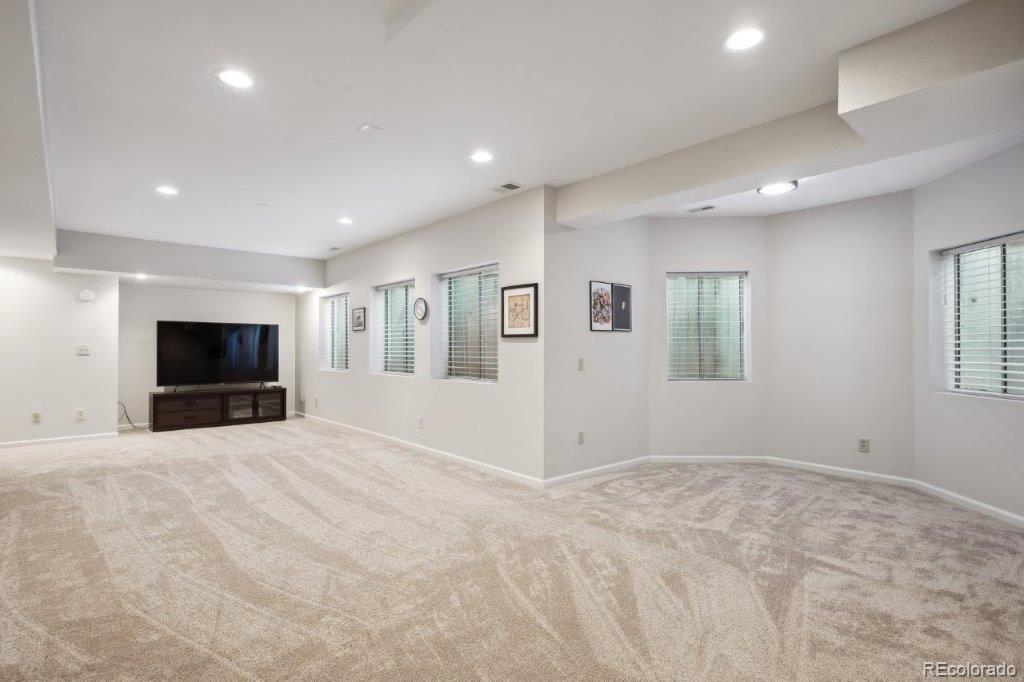 MLS Image #35 for 5331 s geneva way,englewood, Colorado