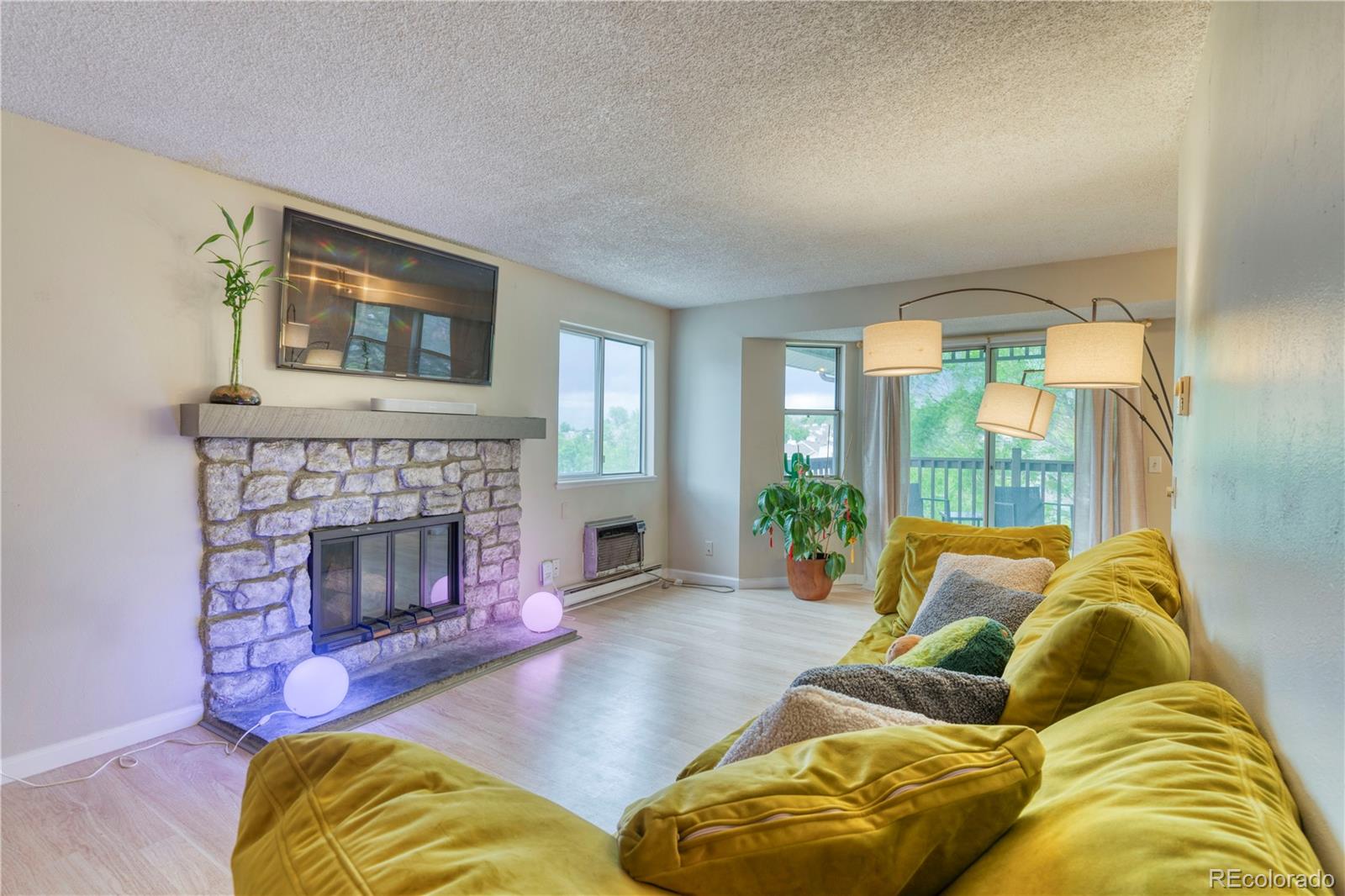 MLS Image #3 for 17595 e mansfield avenue,aurora, Colorado