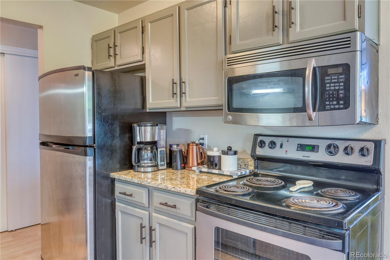 MLS Image #8 for 17595 e mansfield avenue,aurora, Colorado