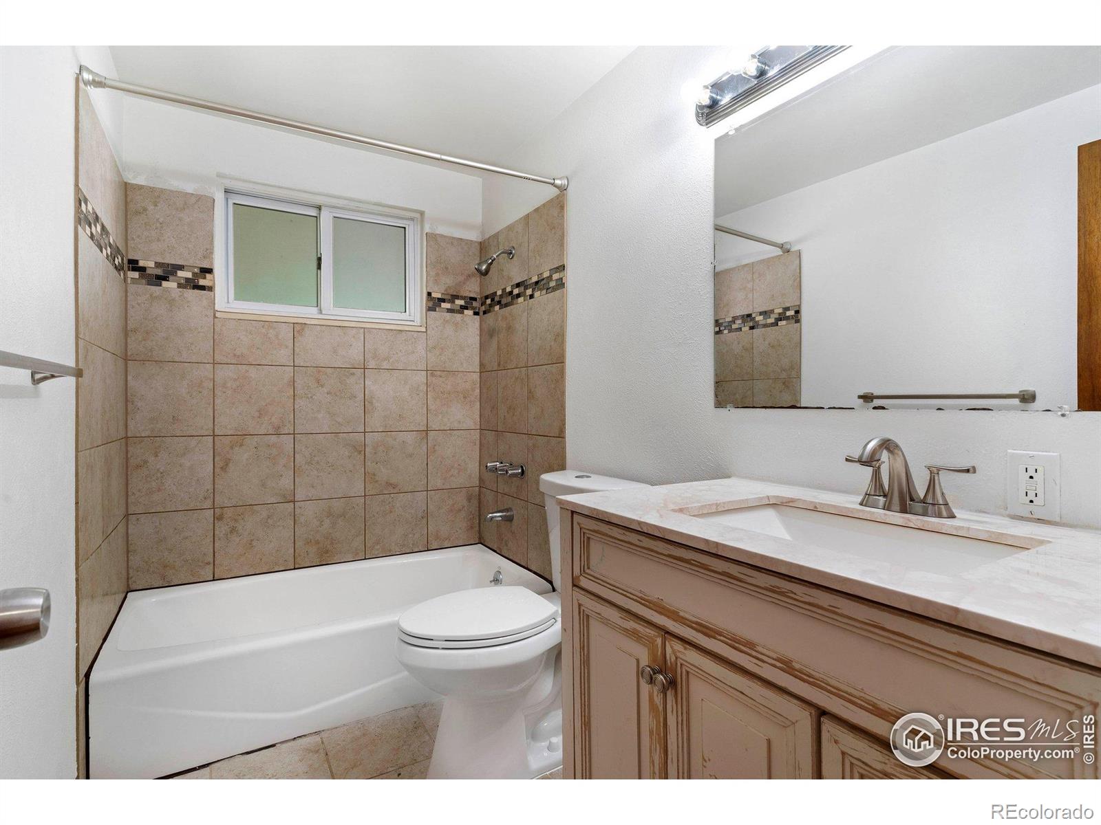 MLS Image #16 for 1229  juniper street,longmont, Colorado