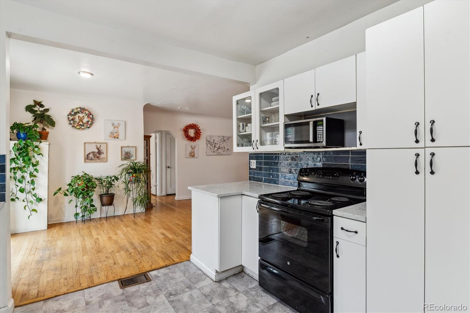 MLS Image #9 for 2196 w 56th avenue,denver, Colorado