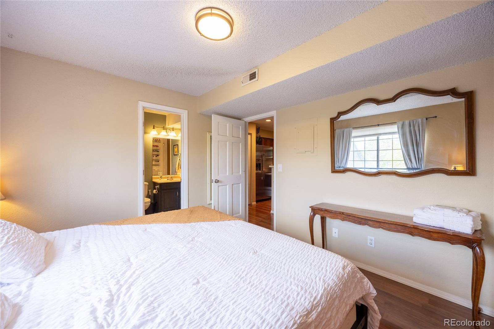 MLS Image #15 for 830 s vance street,lakewood, Colorado
