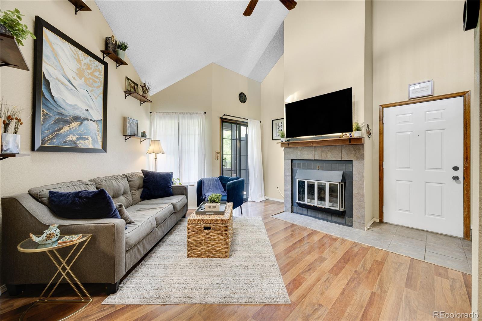 MLS Image #3 for 830 s vance street,lakewood, Colorado