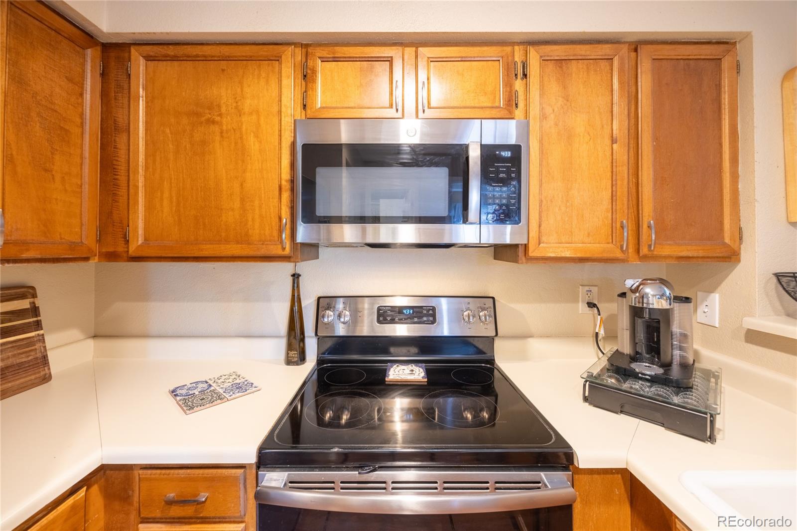 MLS Image #9 for 830 s vance street,lakewood, Colorado