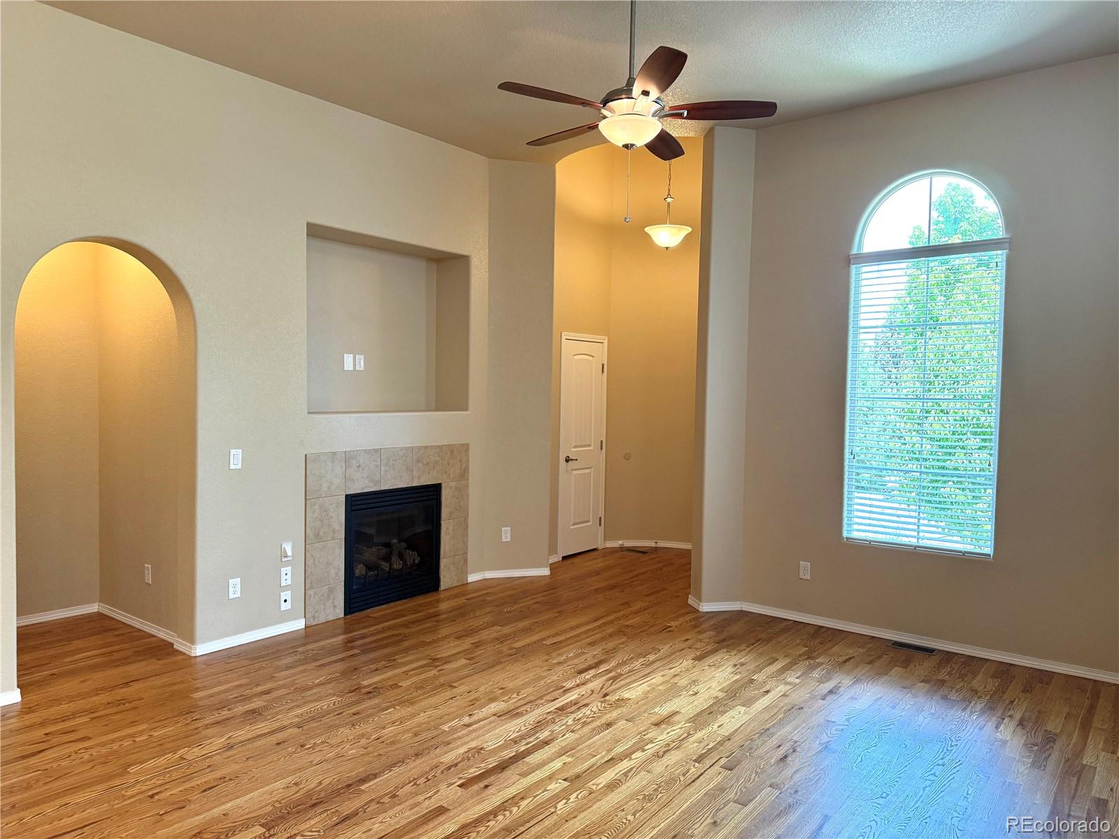 MLS Image #2 for 8913  sunstone drive,colorado springs, Colorado