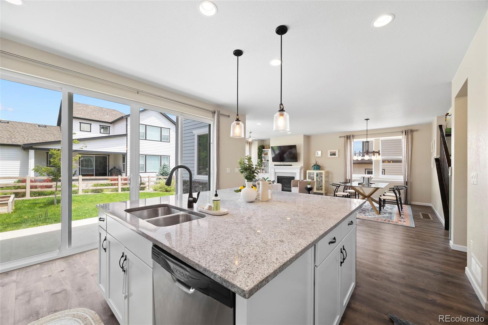 MLS Image #11 for 8261  garden city avenue,littleton, Colorado