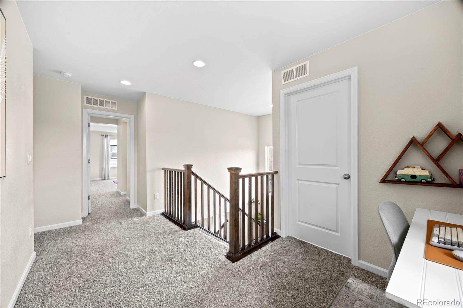 MLS Image #23 for 8261  garden city avenue,littleton, Colorado