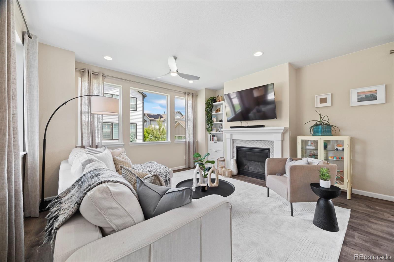 MLS Image #4 for 8261  garden city avenue,littleton, Colorado