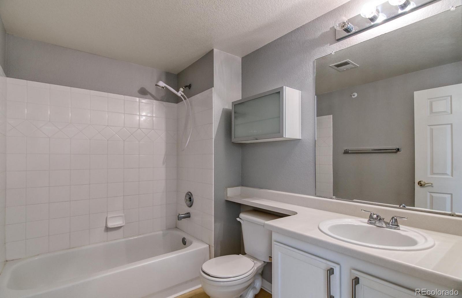 MLS Image #10 for 7440 s blackhawk street,englewood, Colorado