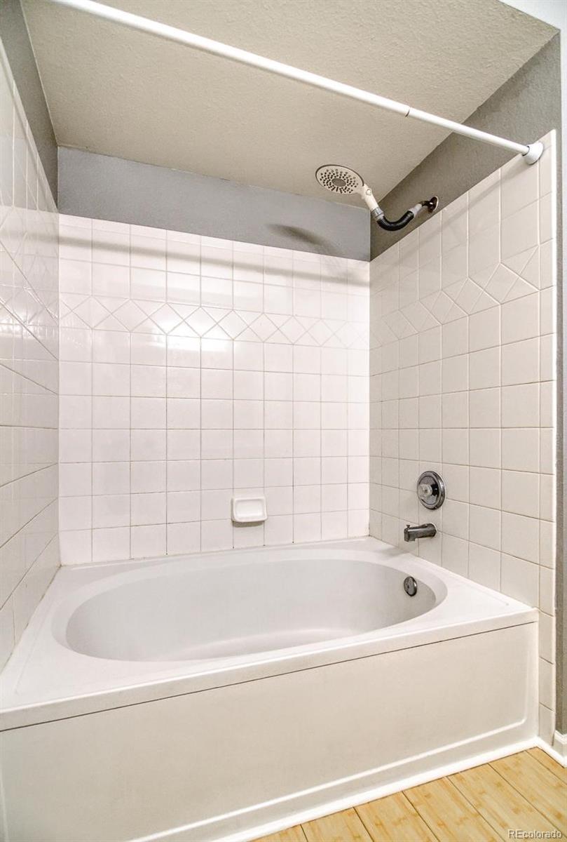 MLS Image #18 for 7440 s blackhawk street,englewood, Colorado
