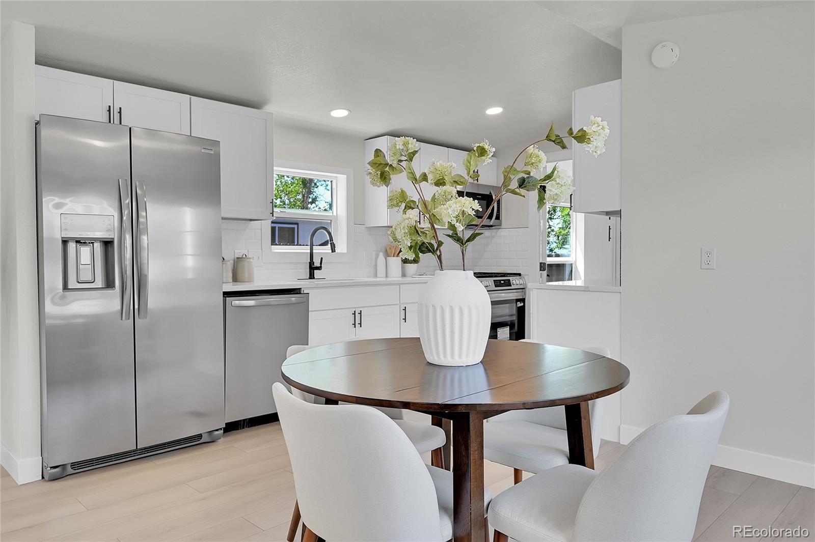 MLS Image #5 for 221  glen ayre street,dacono, Colorado