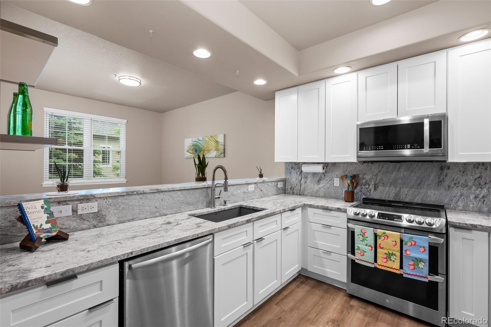 MLS Image #7 for 12919 w burgundy drive,littleton, Colorado