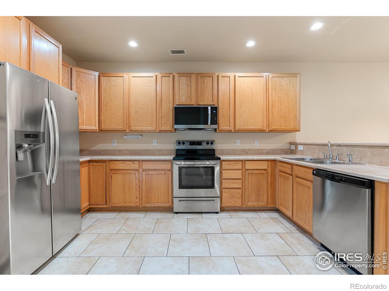 MLS Image #6 for 13624  garfield street,thornton, Colorado