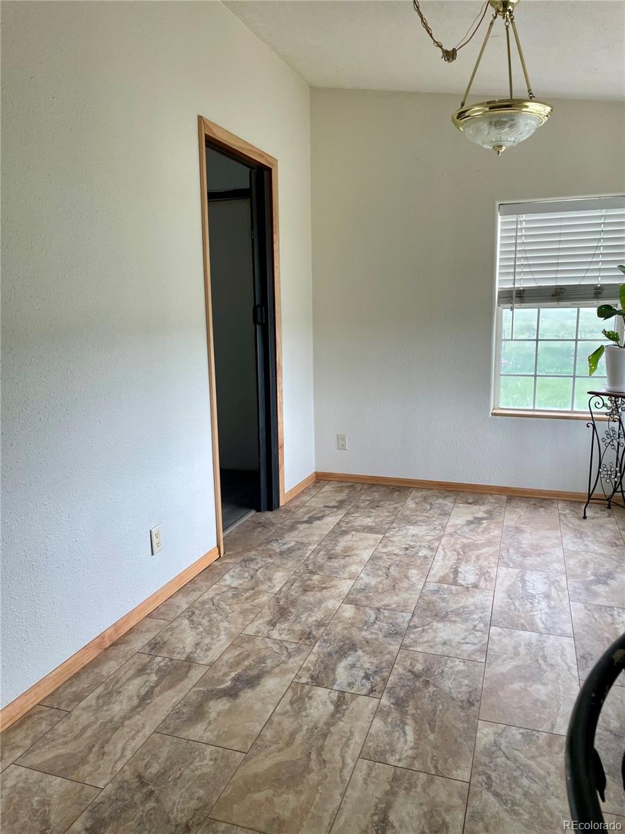 MLS Image #11 for 47904  dartmouth avenue,bennett, Colorado