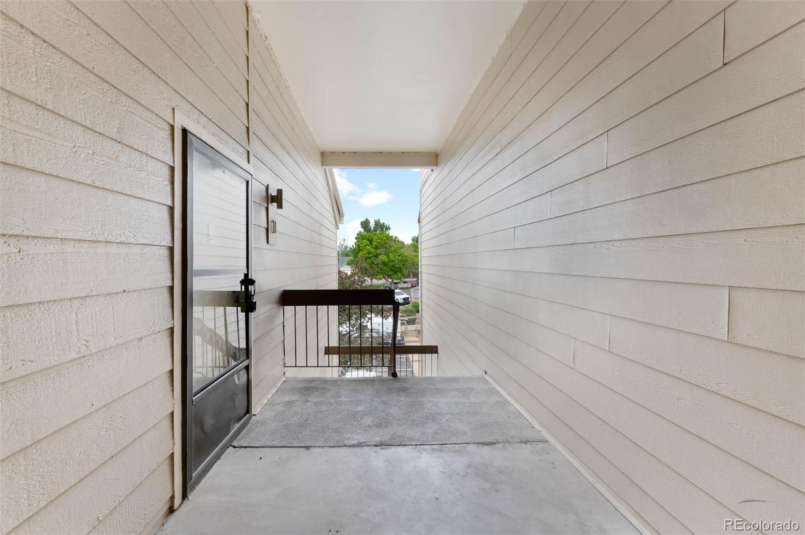 MLS Image #2 for 4896 s dudley street,littleton, Colorado