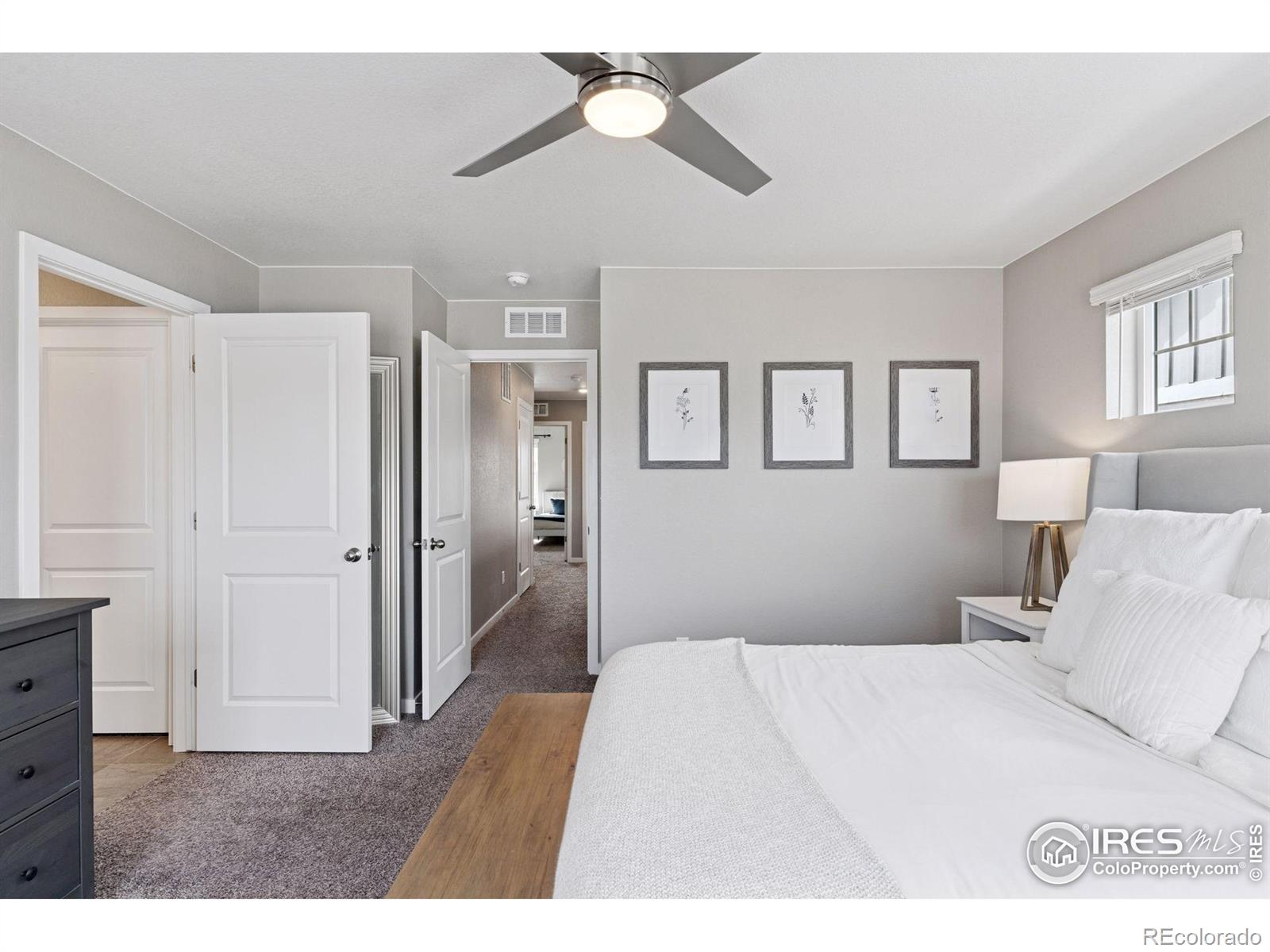 MLS Image #11 for 21823 e 8th avenue,aurora, Colorado
