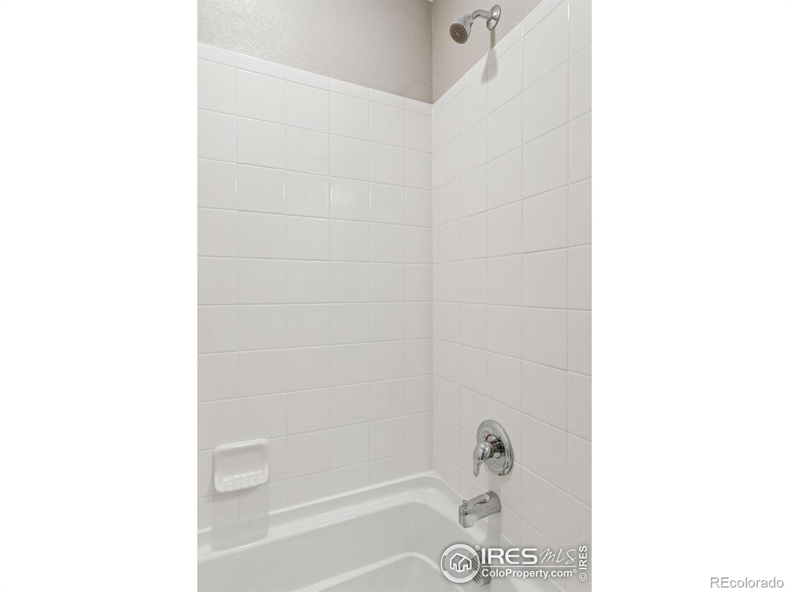 MLS Image #17 for 21823 e 8th avenue,aurora, Colorado