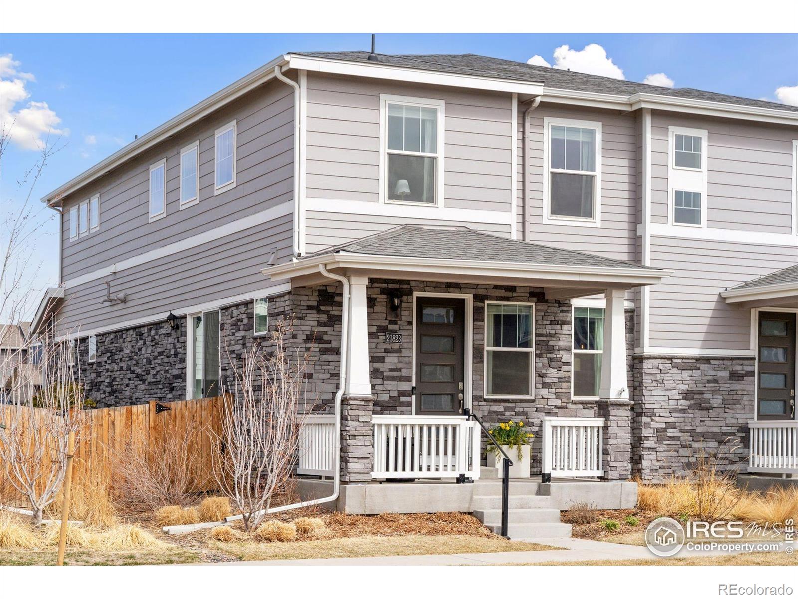 MLS Image #3 for 21823 e 8th avenue,aurora, Colorado