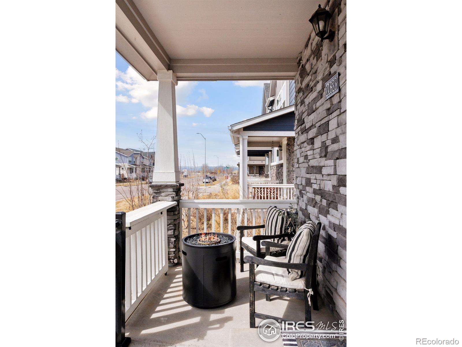 MLS Image #4 for 21823 e 8th avenue,aurora, Colorado