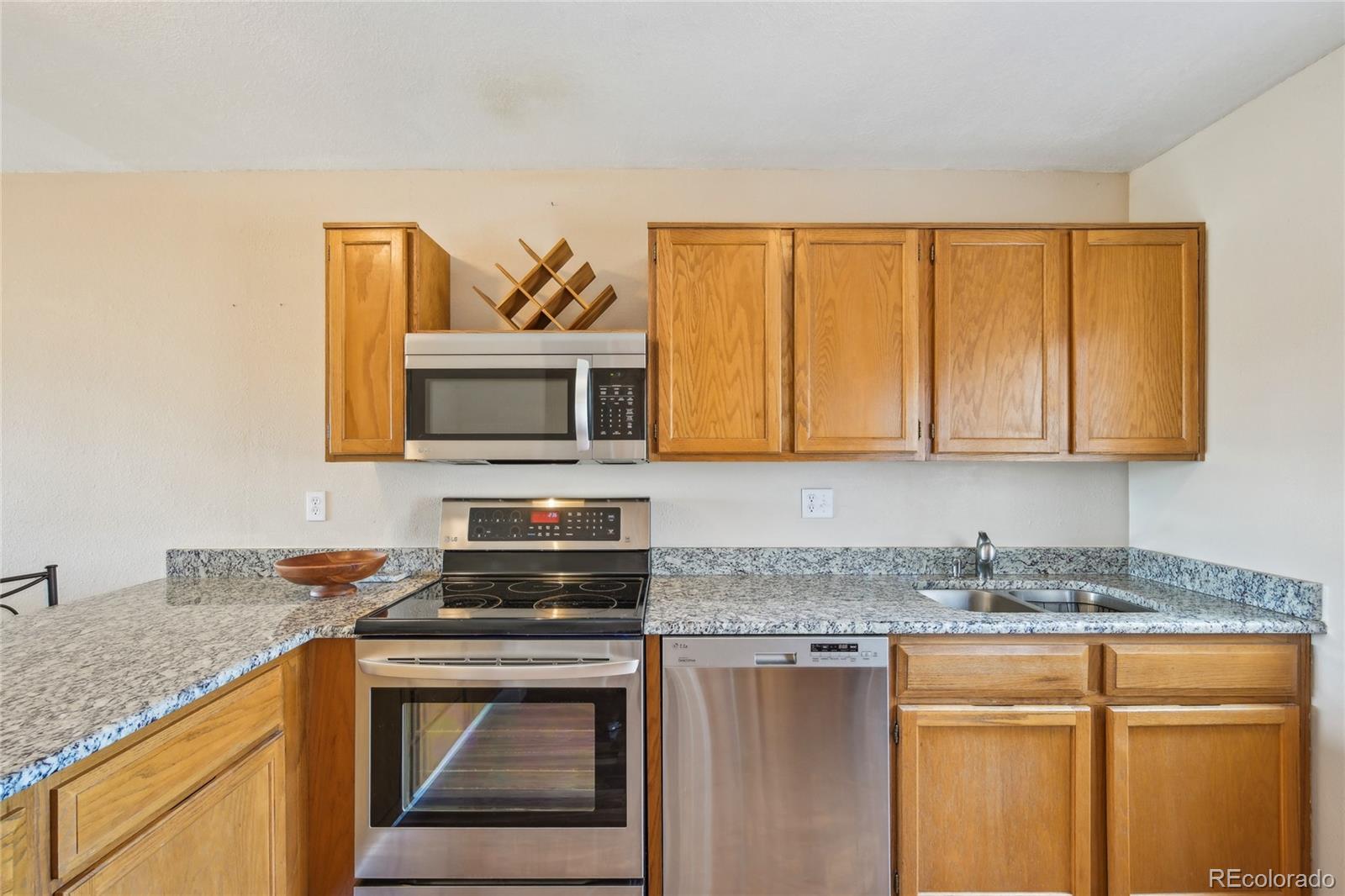 MLS Image #8 for 7474 e arkansas avenue,denver, Colorado