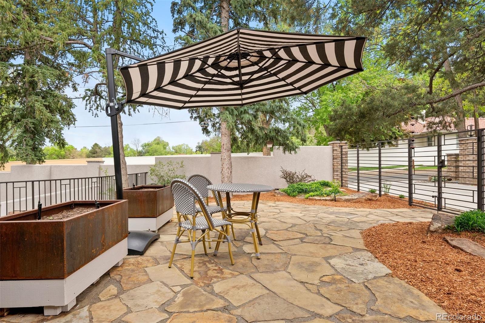 MLS Image #9 for 1616  mesa avenue,colorado springs, Colorado