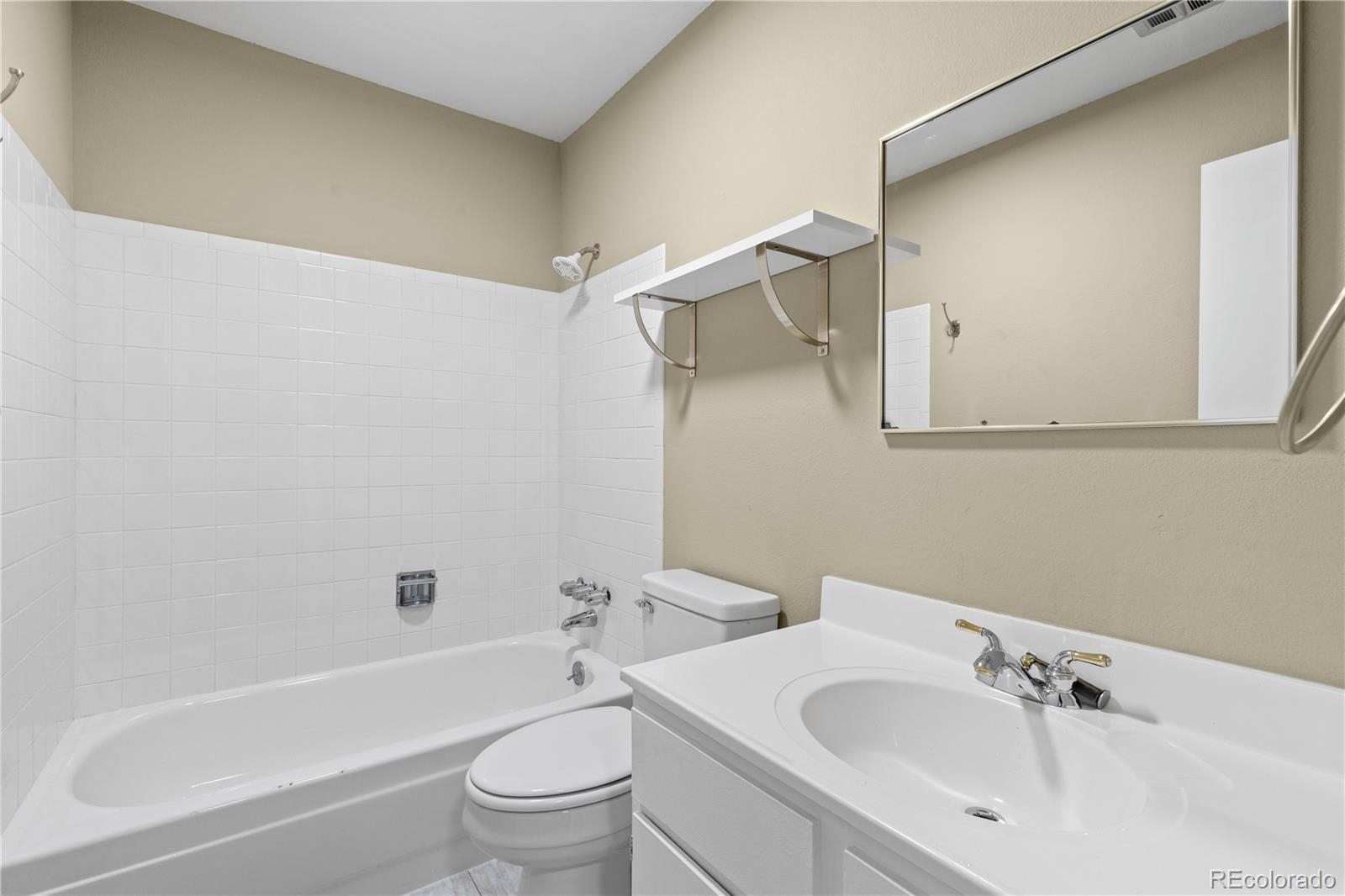 MLS Image #19 for 3720 s fairplay way,aurora, Colorado