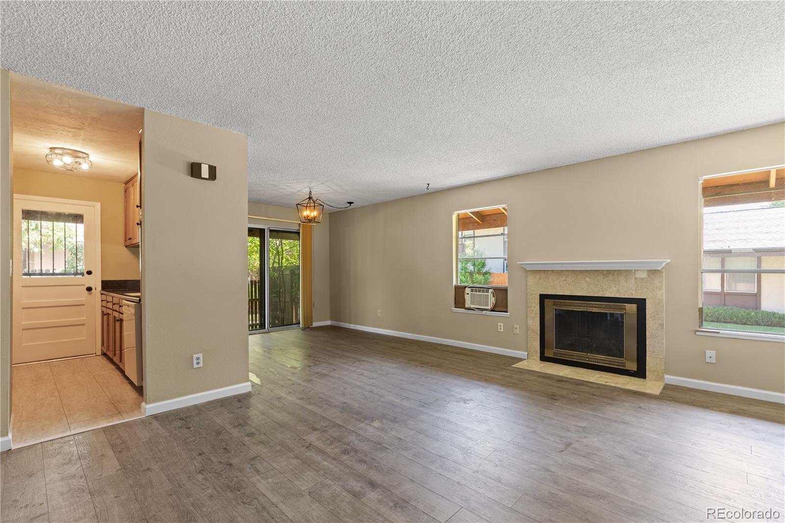 MLS Image #6 for 3720 s fairplay way,aurora, Colorado