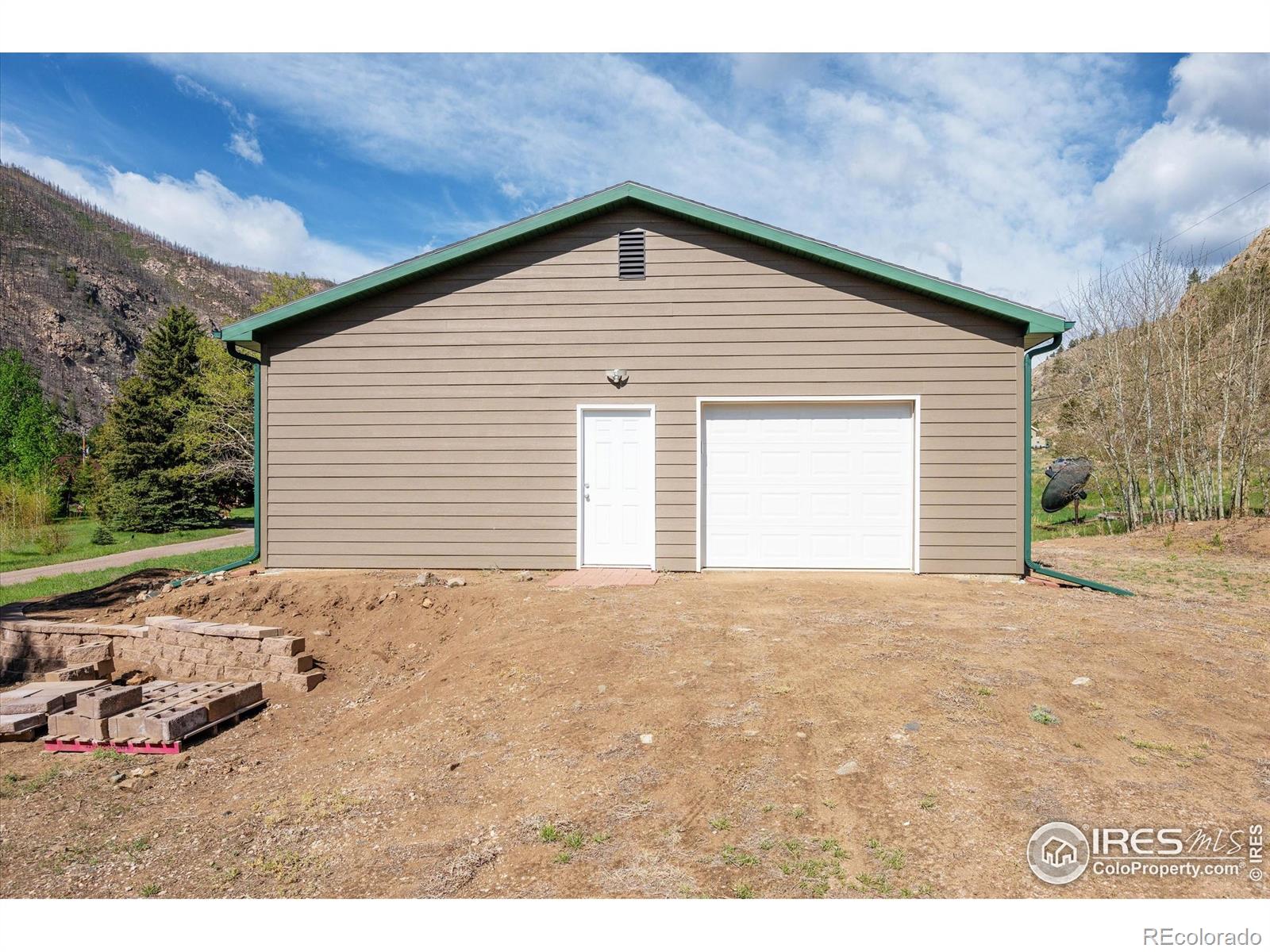MLS Image #17 for 50  meadow lane,bellvue, Colorado