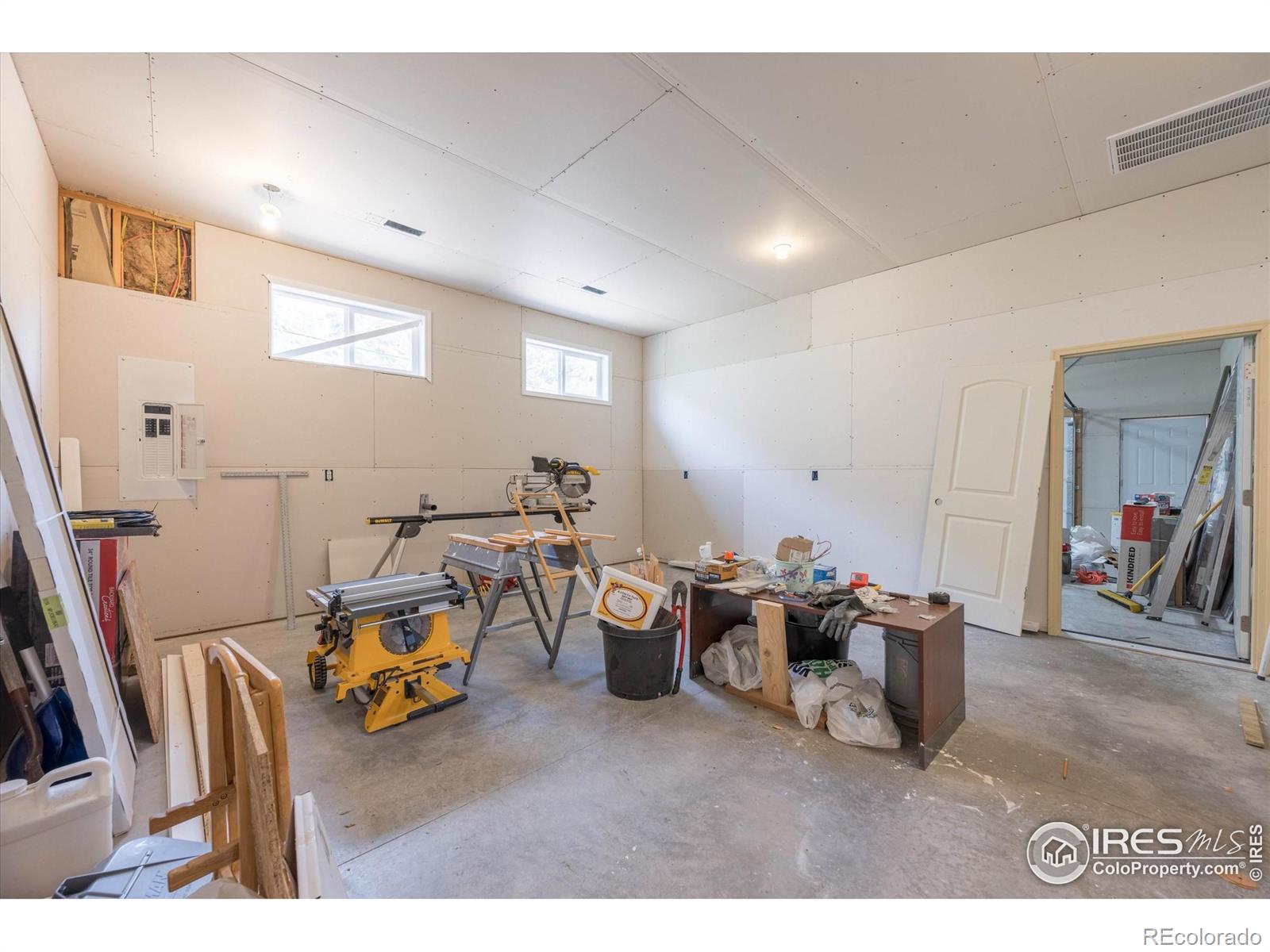 MLS Image #19 for 50  meadow lane,bellvue, Colorado