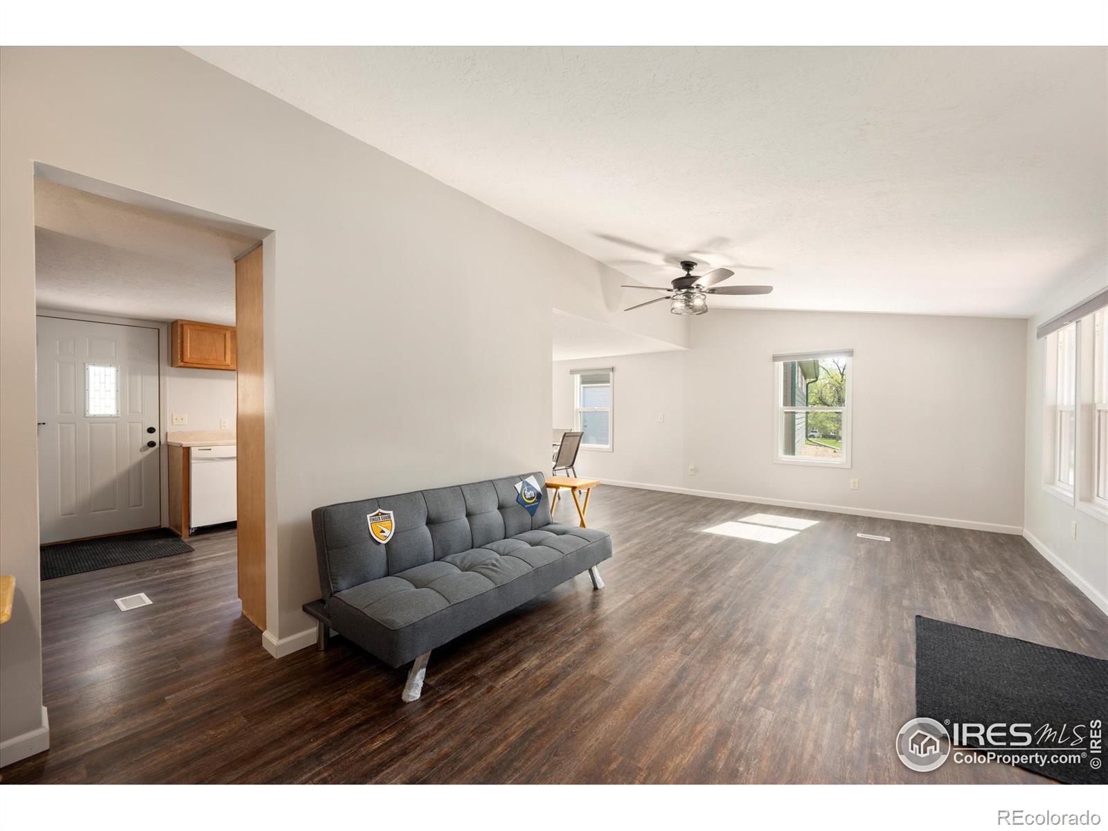 MLS Image #3 for 50  meadow lane,bellvue, Colorado