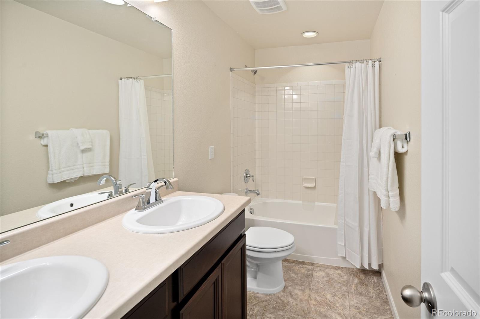 MLS Image #44 for 7485 s jackson gap way,aurora, Colorado