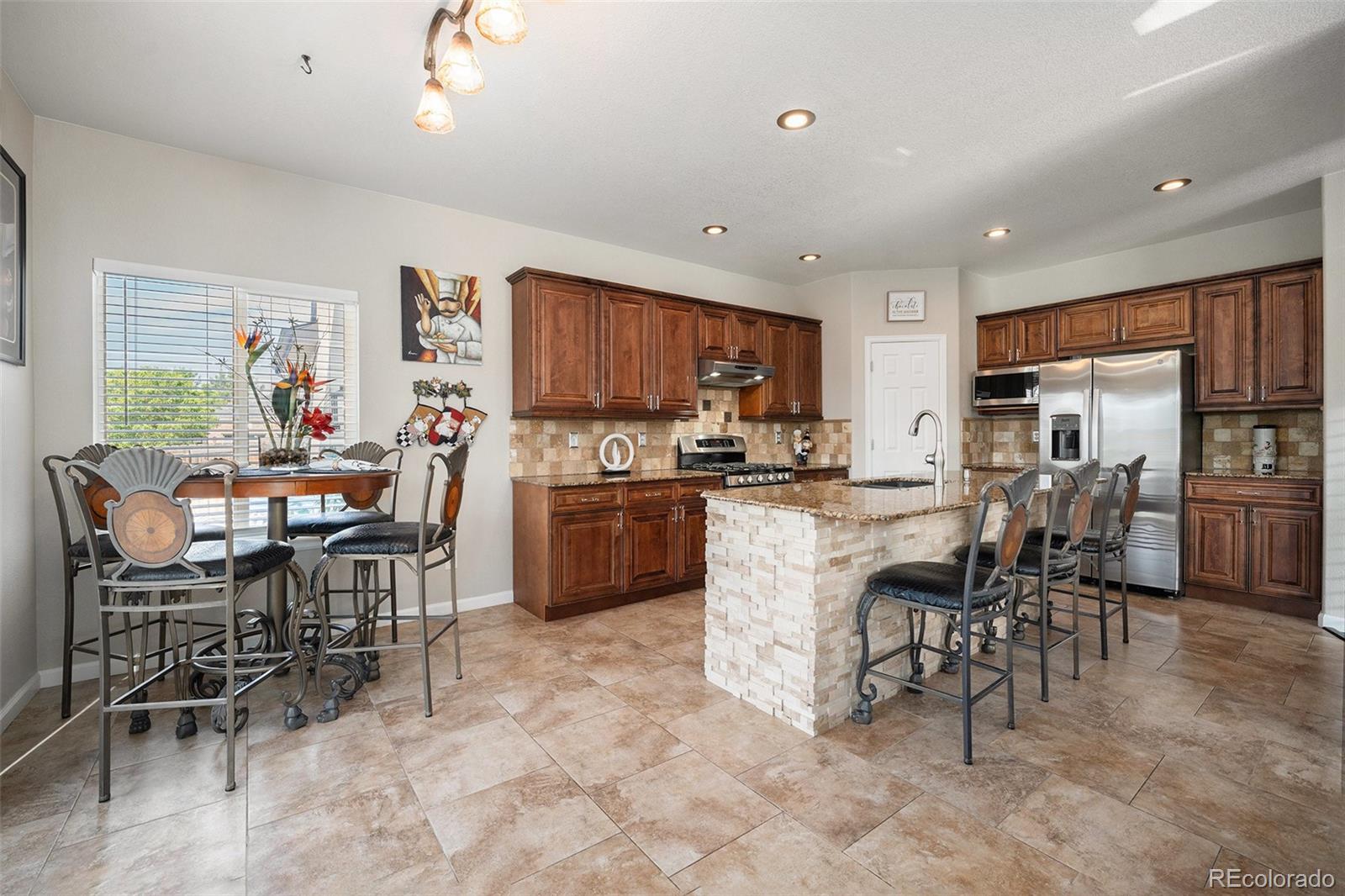 MLS Image #10 for 504  branding iron court,brighton, Colorado