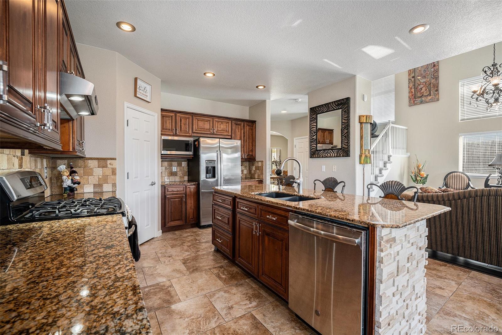MLS Image #11 for 504  branding iron court,brighton, Colorado