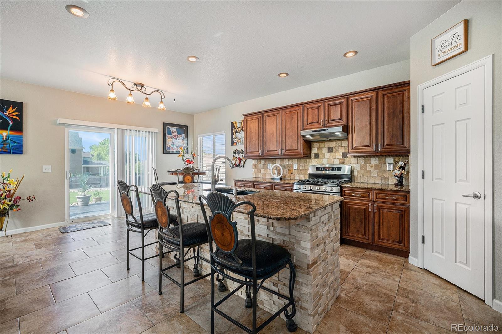 MLS Image #9 for 504  branding iron court,brighton, Colorado