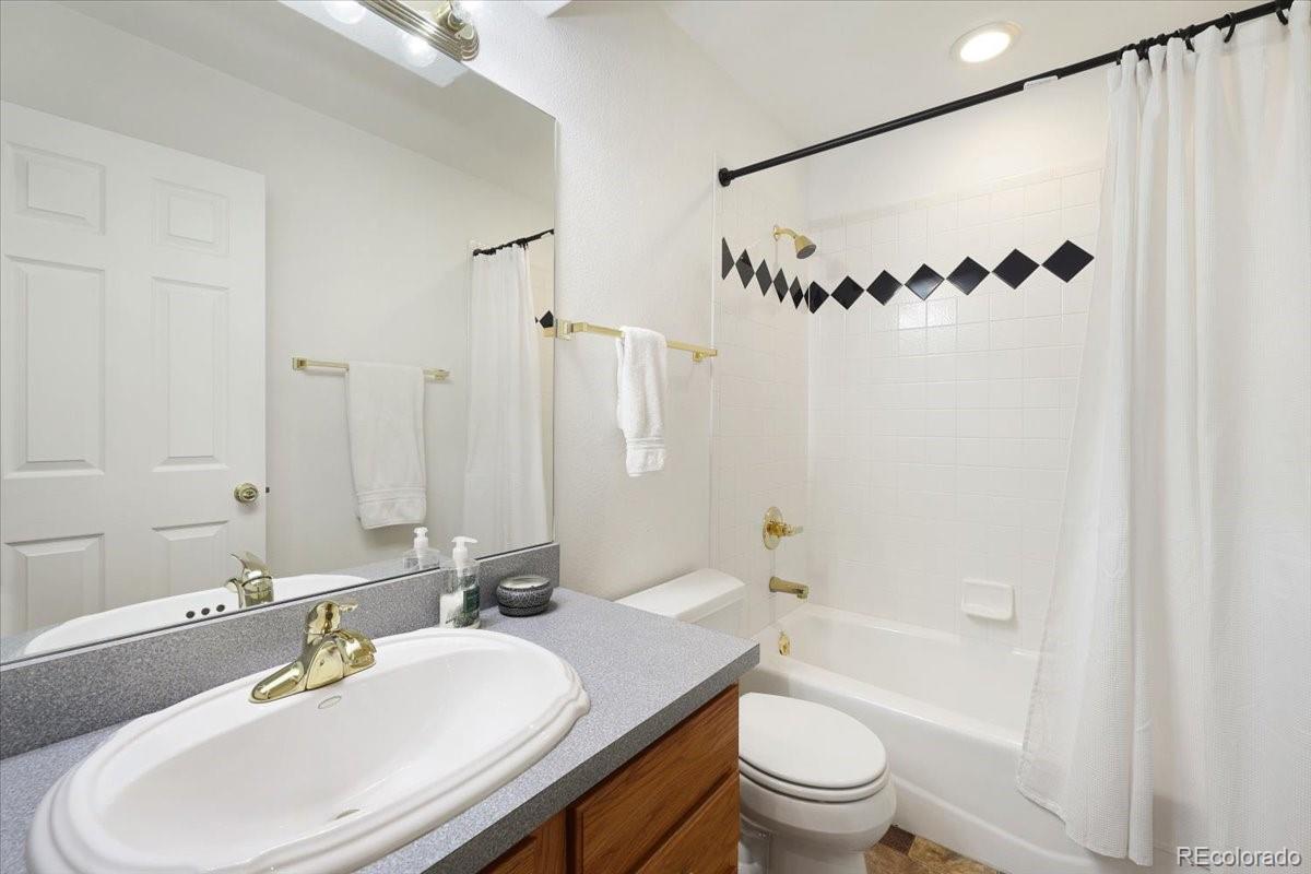 MLS Image #23 for 2566  marston heights,colorado springs, Colorado