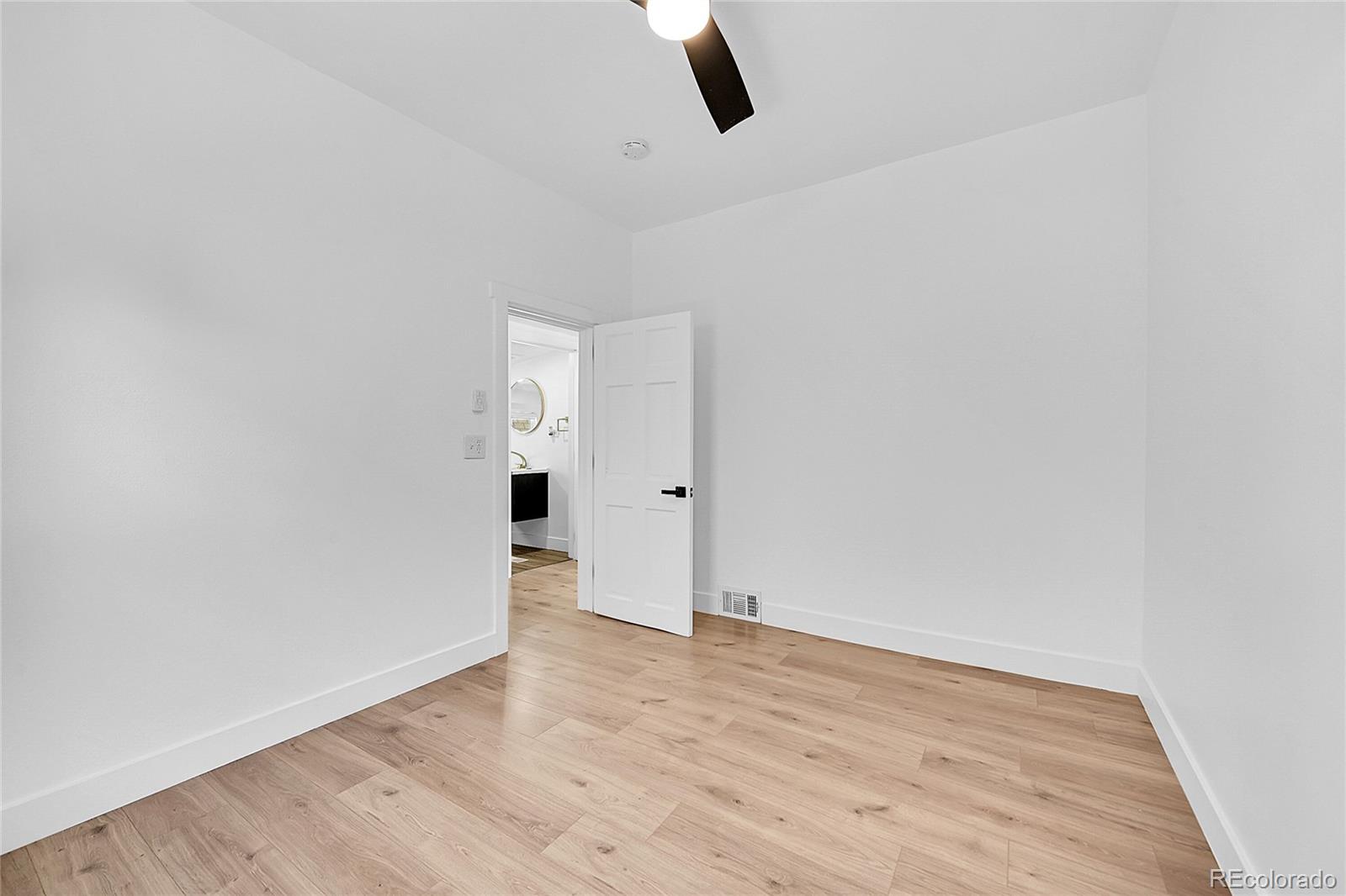 MLS Image #18 for 3064 s galapago street,englewood, Colorado
