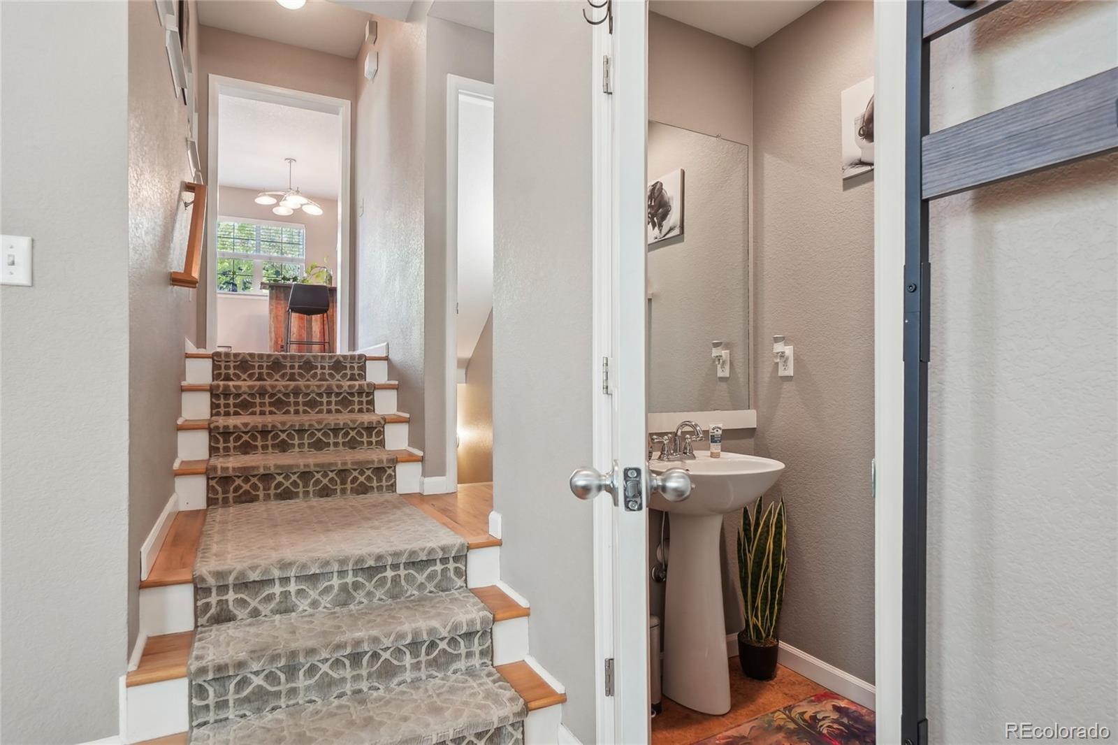 MLS Image #19 for 2933  central park boulevard,denver, Colorado