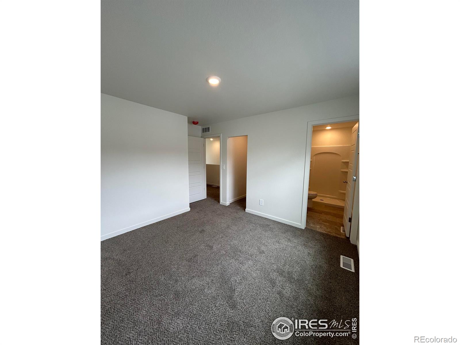 MLS Image #12 for 420  condor way,johnstown, Colorado