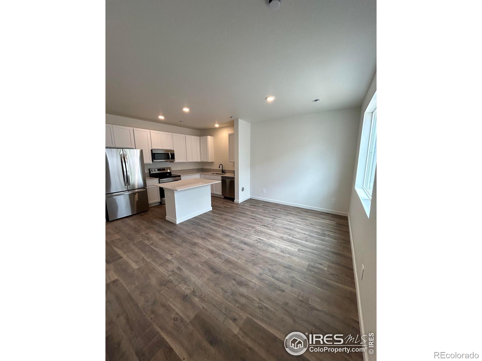 MLS Image #2 for 420  condor way,johnstown, Colorado