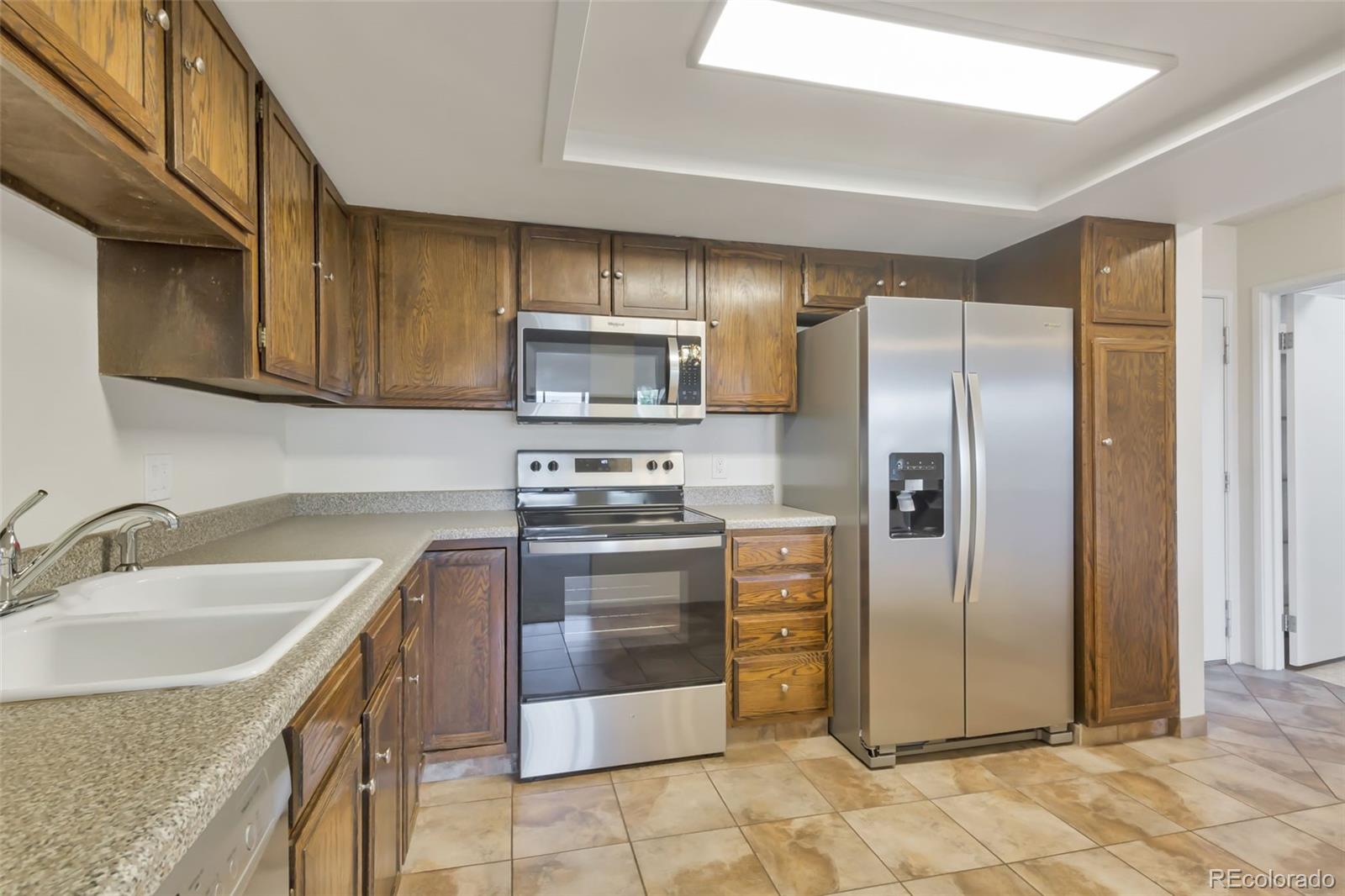 MLS Image #3 for 14001 e marina drive 606,aurora, Colorado