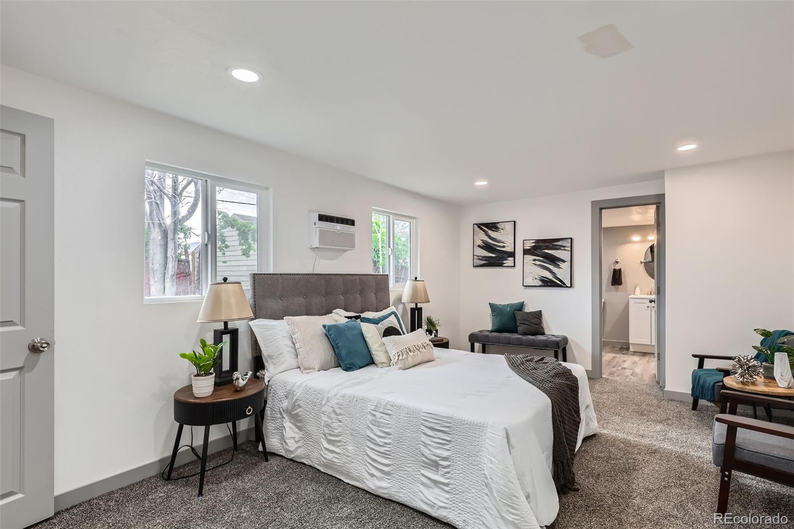 MLS Image #10 for 4445  milwaukee street,denver, Colorado
