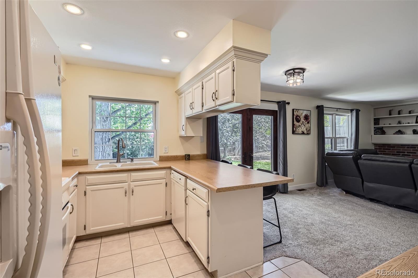 MLS Image #6 for 8144 w 81st drive,arvada, Colorado