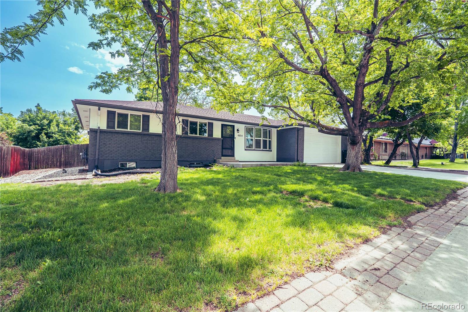 CMA Image for 4854 S Parfet Street,Littleton, Colorado